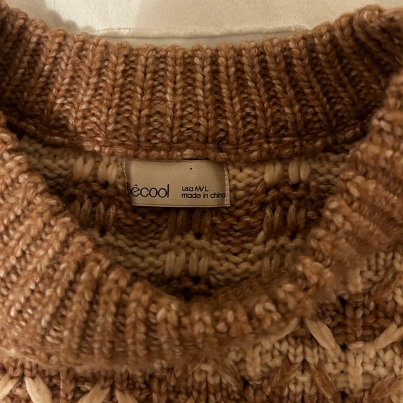 Sweater - Picture 2 of 2